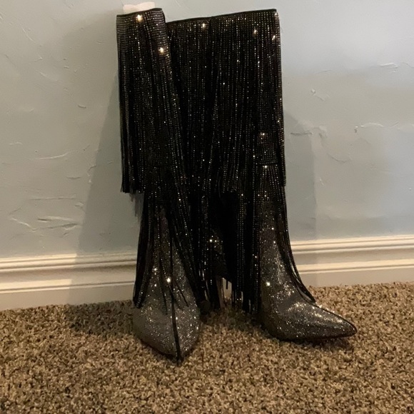 Ishani Fringe Boots 